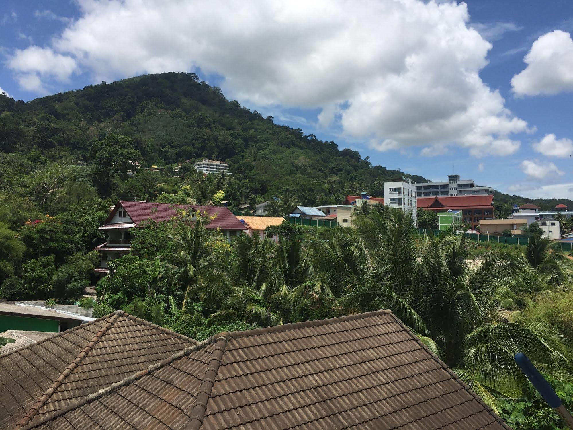 Dreams Guesthouse & Hostel Patong Dış mekan fotoğraf