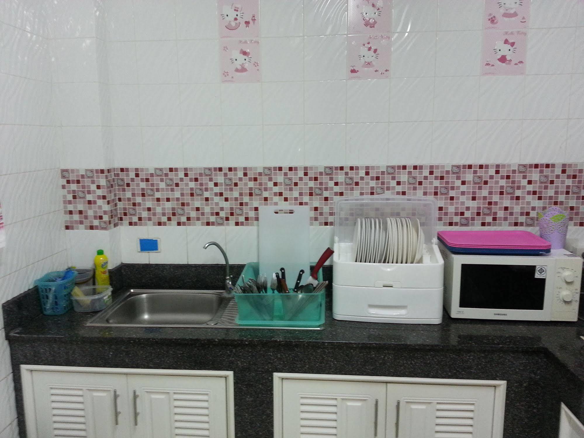 Dreams Guesthouse & Hostel Patong Dış mekan fotoğraf